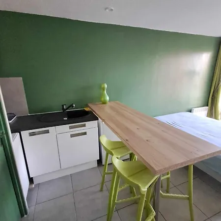 Studio Avec Place De Parking Prive Secteur Base Nature Apartament